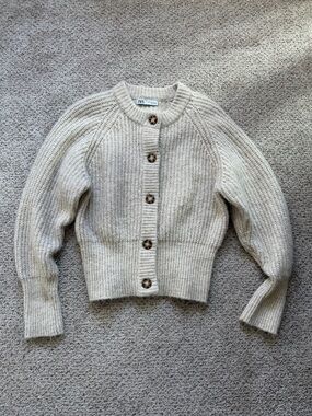 Zara Cardigan Sweater XL Tan Tortoise Buttons